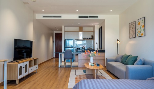 Classic Studio, City View