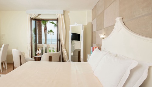 Junior Room, Balcony, Sea View