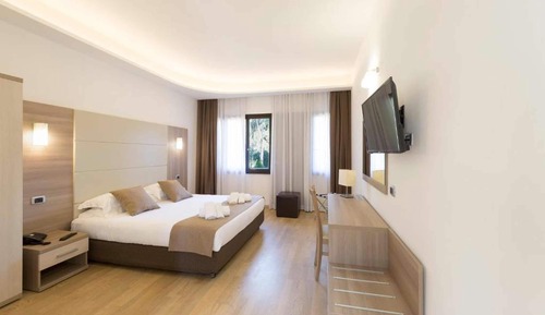 Superior Double Room, Balcony