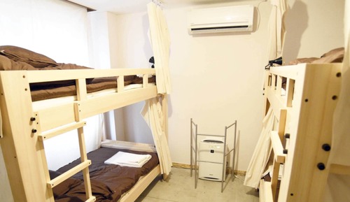 Basic Shared Dormitory, Mixed Dorm