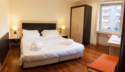 Junior Suite, Tower