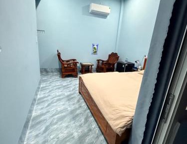 Deluxe Room (2 Adults + 1 Child)