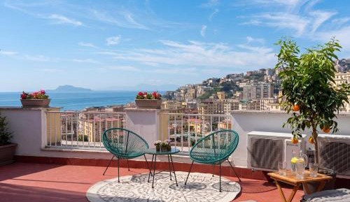 One-Bedroom Apartment with Sea View