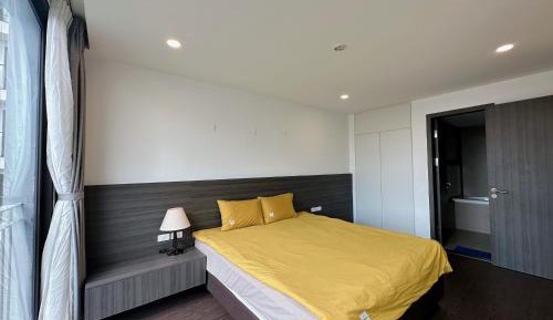 Two-Bedroom Deluxe Apartment with Balcony