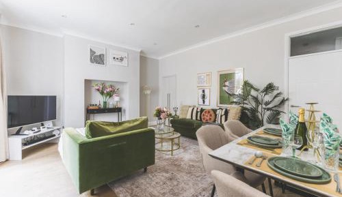 Two-Bedroom Superior Apartment