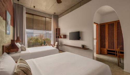 Twin Room with Balcony