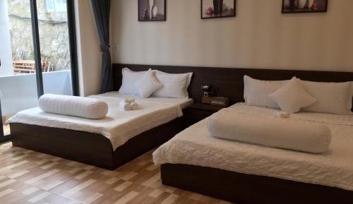 Quadruple Room with Terrace