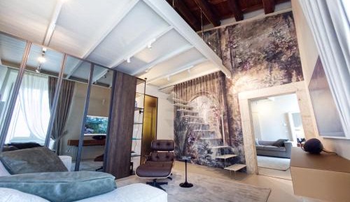 One-bedroom Loft Apartment 