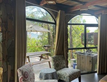 Queen Room with Garden View