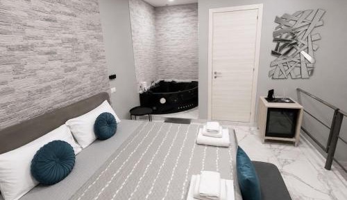 King Room with Spa Bath