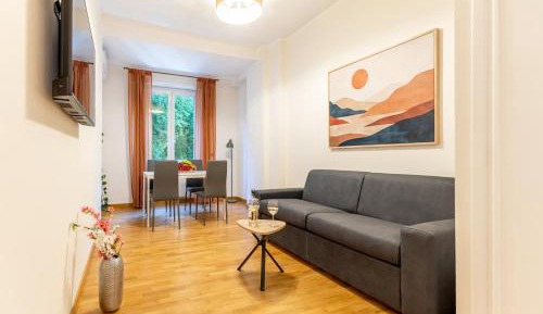 Three-Bedroom Deluxe Apartment
