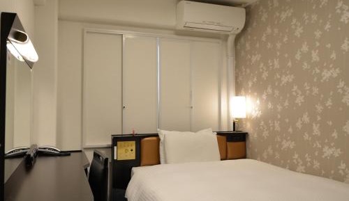 Single Room - Non-Smoking