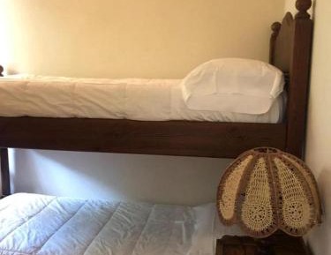 One-Bedroom Apartment - Annex