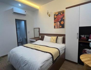 King Room with Balcony