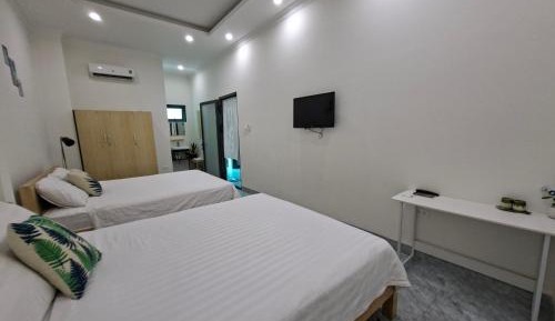 Queen Room