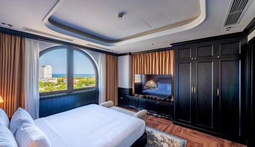 Suite with Sea View