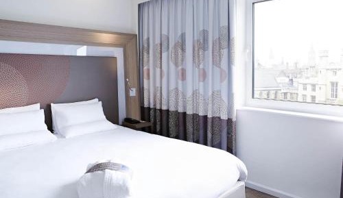 Executive Suite with King Bed