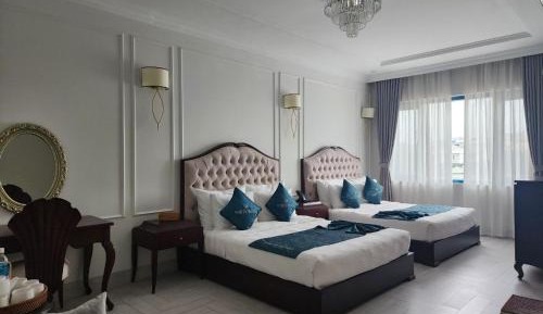 King Room with Balcony