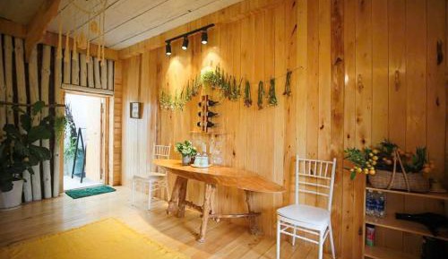 Mixed Dormitory Room