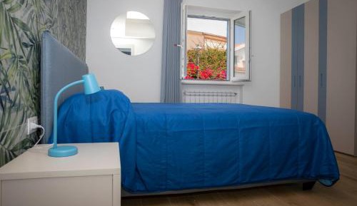 One-Bedroom Apartment with Terrace