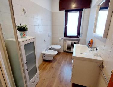 Two-Bedroom Deluxe Apartment with Balcony