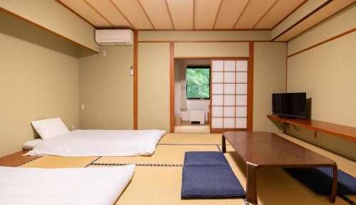 Japanese-Style Quadruple Room