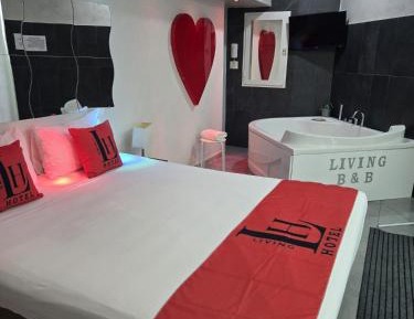 King Suite with Spa Bath