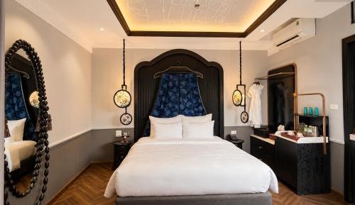 Executive Suite