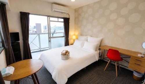 Standard Double Room 905