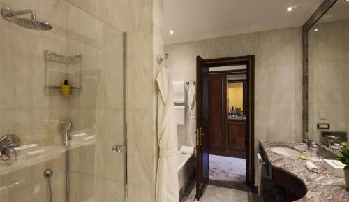 Junior Suite Piazza View