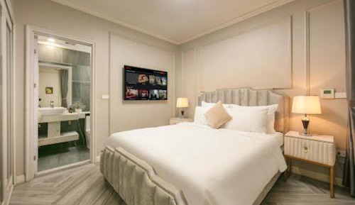Superior Queen Room