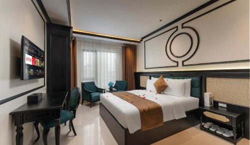 King Room with Balcony