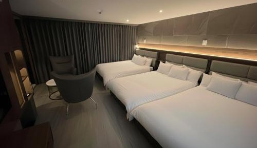 Superior Triple Room