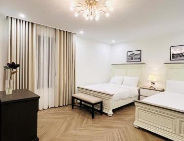 Deluxe Double or Twin Room with Balcony
