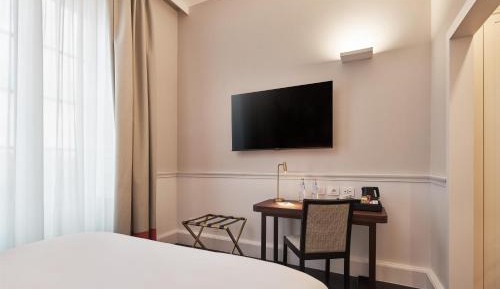 Superior Queen Room