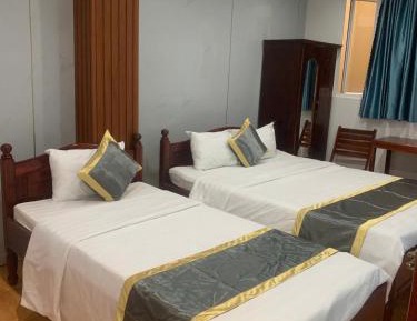 Triple Room with Private Bathroom