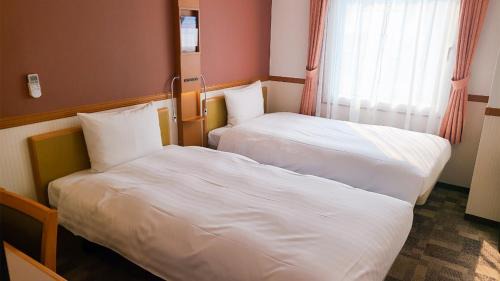 Twin Room - Non-Smoking