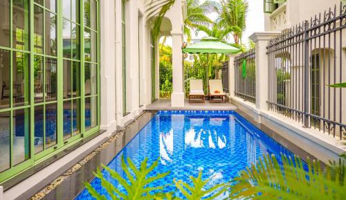Villa with Private Pool
