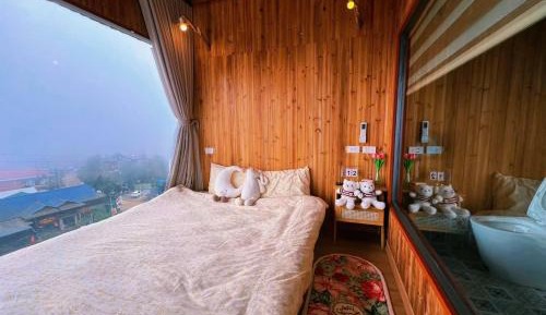 Deluxe Single Room with Balcony
