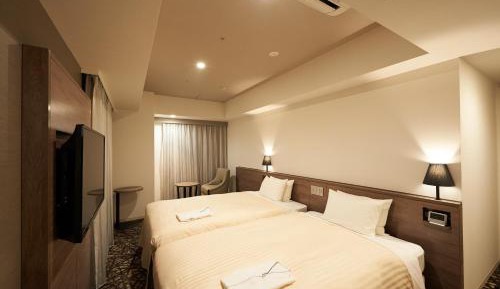 Premium Twin Room - Non-Smoking