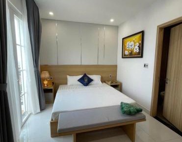 Deluxe Double Room with Balcony and Sea View