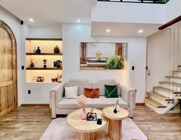 Three-Bedroom Townhouse