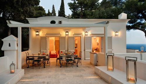 Deluxe Villa
