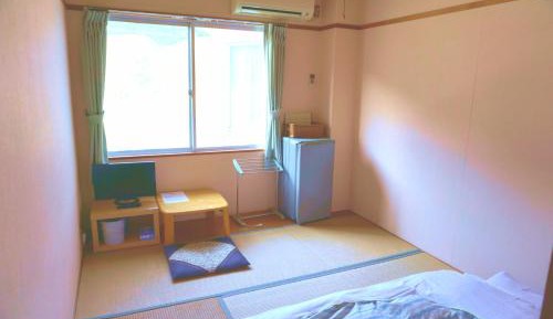 Twin Room with Shared Bathroom