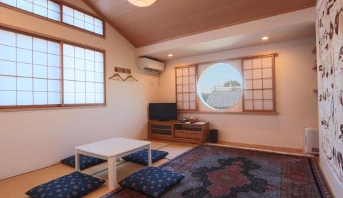 Japanese-Style Room