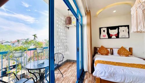 Queen Room with Balcony