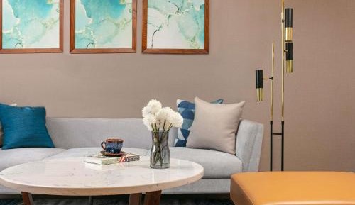 One-Bedroom Suite - Free Chocolate Hour 16:00 to 17:00