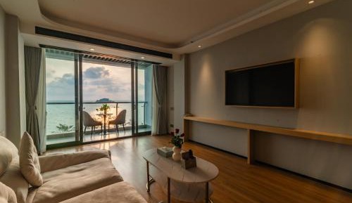 Junior Suite with Ocean View