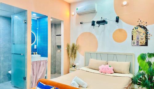 King Studio with Sofa Bed