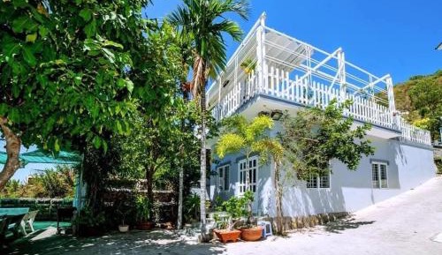 Two-Bedroom Apartment with Garden View